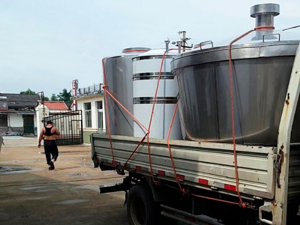 發(fā)貨現(xiàn)場(chǎng)